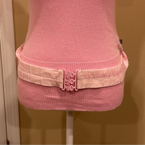 Dept Pink Puff Sleeve Knit Top with Textured Belt Detail Size Small - Picture 4 of 7